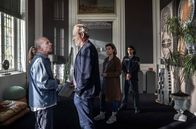 Tatort – (v.l.n.r.) Dr. Adrian Goser (Martin Wuttke), Paul Brix (Wolfram Koch), Anna Janneke (Margarita Broich) und Azad (Doguhan Kabadayi).