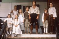 Der Patriot – v.l.), William (Logan Lerman, l.) und Thomas (Gregory Smith, hinten r.) ...