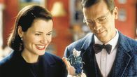 Stuart Little – Frederick (Hugh Laurie) und Eleanor Little (Geena Davis) möchten ihre Familie vergrößern und entschließen sich, ein Kind zu adoptieren. Als sie bemerken, dass der kleine Stuart in Wahrheit aber eine Maus ist, erlebt die Familie ein unvergessliches Abenteuer.