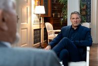 Sturm der Liebe – Werner (Dirk Galuba l.) warnt Christoph (Dieter Bach r.) eindringlich davor, sich noch einmal auf Sophia einzulassen.
