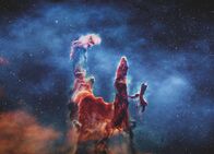 Faszination Weltall – Etwa 7.000 Lichtjahre von der Erde entfernt produziert unsere Galaxie im Adlernebel, der auch "Säulen der Schöpfung" genannt wird, neue Sterne.