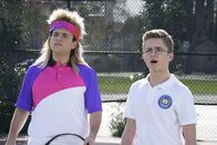 The Goldbergs – (v.li.) Troy Gentile (Barry Goldberg), Sean Giambrone (Adam Goldberg).
