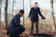 Elementary – L-R: Detective Marcus Bell (Jon Michael Hill) und Sherlock Holmes (Jonny Lee Miller)