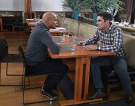Modern Family – L-R: Tom Delaney (Keegan-Michael Key) und Phil Dunphy (Ty Burrell)
