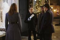 Castle – L-R: Kevin Ryan (Seamus Dever), Javier Esposito (Jon Huertas), Richard Castle (Nathan Fillion) STANA KATIC, SEAMUS DEVER, JON HUERTAS, NATHAN FILLION
