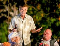 Modern Family – Fred Willard (Frank Dunphy).