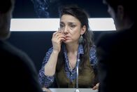 Der letzte Bulle – Uschi (Tatjana Clasing) erwacht in einer fremden Wohnung mit einem Filmriss. Neben ihr liegt eine Leiche: ihr Vermieter Wilhelm Inck - erschlagen in einer riesigen Blutlache. Mick und Andreas bleibt nichts anderes übrig, als ihre alte Freundin Uschi festzunehmen ...