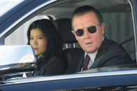 Scorpion – Müssen einen internationalen Ring mit tödlichen Dieben aufspüren: Happy (Jadyn Wong, l.) und Cabe (Robert Patrick, r.) ...