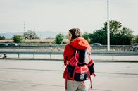 Rohbau – Irsa (Angjela Prenci) sucht in Deutschland ihren Vater.