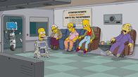 Die Simpsons – "Die Simpsons", "Daddicus Finch." Marge drängt Homer, mit Lisa einkaufen zu gehen. Als er sich dabei heldenhaft für seine Tochter einsetzt, erklärt ihn Lisa aus lauter Bewunderung zu Atticus Finch, dem Helden des Romans 'Wer die Nachtigall stört'. Bald schon verbringen Homer und Lisa immer mehr Zeit miteinander. Zu seiner eigenen Überraschung passt Bart das gar nicht in den Kram. Ganz im Gegenteil, er kocht vor Eifersucht!