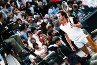 McEnroe – Diskussion mit dem Schiedsrichter: John McEnroe (jung)