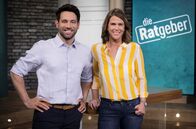 Die Ratgeber – HESSISCHER RUNDFUNK. DIE RATGEBER: Anne Brüning und Daniel Johé führen im wöchentlichen Wechsel durch das Ratgebermagazin "Die Ratgeber", von Montag bis Freitag um 18:45 Uhr im hr-fernsehen. Anne Brüning und Daniel Johé.