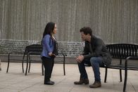 MacGyver – Matty Weber (Meredith Eaton, l.) und Ethan Reigns (Brendan Hines, r.)