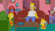 Die Simpsons – "Die Simpsons", "Bildschirmlos." Die Simpsons verbringen immer mehr Zeit vor den Bildschirmen. Vertieft in eine Fernsehshow, übersehen sie, das ein Nachbar unter einem umgefallenen Baum in ihrem Garten feststeckt. Als Maggie unter dem Suchtverhalten zu leiden beginnt, zieht Marge die Notbremse und verordnet allen ein Bildschirm-Verbot. Nur eine halbe Stunde pro Woche dürfen sie vor den Geräten verbringen. Bald zeigt sich allerdings, dass Marge ihre eigene Vorschrift unterwandert.