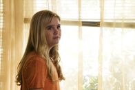 Speechless – Jimmy versucht, Dylan (Kyla Kenedy) beizubringen, nicht allzu freundlich zu den Nachbarn zu sein, während sich Kenneth Vollzeit um JJ kümmert ...