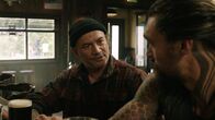 Aquaman – Thomas Curry (Temuera Morrison, l.); Arthur Curry / Aquaman (Jason Momoa, r.)