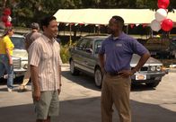 Fresh off the Boat – Louis Huang (Randall Park, l.); Calvin (Jaleel White, r.)