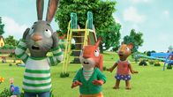 Pip und Posy – Oh Schreck - Posys Tasche hängt im Baum fest.