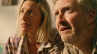 Favoriten – Favoriten Eine schwierige Entscheidung, oder doch nicht?: Stephen Curry als Keith, Sibylla Budd als Justine Copyright: SRF/Premium Films