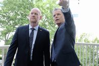 Atlanta Medical – (v.li.) Glenn Morshower (Marshall Winthrop), Bruce Greenwood (Dr. Randolph Bell).