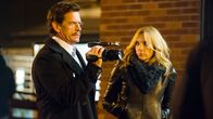 Lucky Them – L-R: Charlie (Thomas Haden Church), Ellie Klug (Toni Collette)