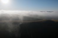 Wundersame Wolken – In der Atacama-Wüste in Chile wirkt Camanchaca wie ein Wunder: Der dichte Nebel legt sich über das Land und bringt die nötige Feuchtigkeit.