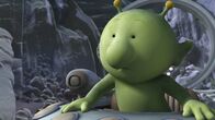 Q Pootle 5 – Pootle hat sich auf den Weg gemacht, um Oopsy zu helfen.