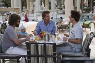 Hangover – v.li.: Alan (Zach Galifianakis), Phil (Bradley Cooper), Stu (Ed Helms).