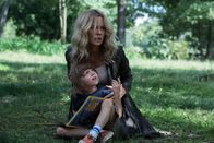 The Disappointments Room – Nach dem Traumatischen Unfalltod ihrer neugeborenen Tochter ziehen Dana (Kate Beckinsale) und David mit ihrem 5-jährigen Sohn Lucas (Duncan Joiner) in ein abgelegens Landhaus, um dort einen Neuanfang zu starten. Doch das scheinbar ländliche Idyll hütet ein dunkles Geheimnis.