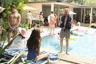 Modern Family – Aubrey Anderson-Emmons (Lily Tucker-Pritchett), Jesse Tyler Ferguson (Mitchell Pritchett).
