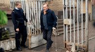 Kommissar Wisting – Kommissar Wisting (Sven Nordin) verlässt das Gefängnis.