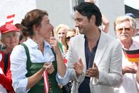 Vier Frauen und ein Todesfall – Adele Neuhauser (Julie), Harald Schrott (Raphael Dorn).