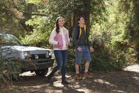 The Goldbergs – Erica Goldberg (Hayley Orrantia, l.); Geoff Schwartz (Sam Lerner, r.)