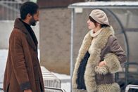 Normal People – In Schweden trifft Marianne (Daisy Edgar-Jones) auf Lukas (Lancelot Ncube). Die beiden gehen eine Beziehung ein, die jedoch nach und nach einen ganz düsteren Pfad einschlägt.