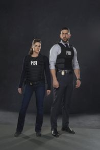 FBI: Special Crime Unit – Special Agent Maggie Bell (Missy Peregrym, l.); Special Agent Omar Adom 'OA' Zidan (Zeeko Zaki, r.)