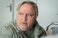 Tatort – Hauptkommissar Thiel (Axel Prahl) kann seine Emotionen nicht verbergen.
