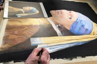 Handwerkskunst! – Die Zeichnung entsteht frei nach dem Barock-Bild "Das Mädchen mit dem Perlenohrgehänge".