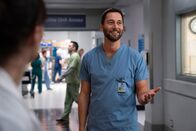 New Amsterdam – New Amsterdam (2022)