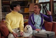 The Goldbergs – Dave Kim (Kenny Ridwan, l.); Adam Goldberg (Sean Giambrone, r.)