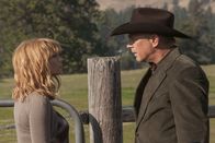 Yellowstone – Beth Dutton (Kelly Reilly) und John Dutton (Kevin Costner)