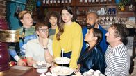 neoriginal: Pumpen – Mia (Lotte Becker, M.) hat traurige News.
