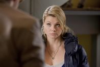 Danni Lowinski – Legt sich für ihre Freunde mächtig ins Zeug: Danni (Annette Frier) ...