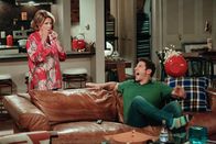 9JKL – Judy (Linda Lavin, l.); Josh (Mark Feuerstein, r.)
