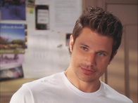 Charmed - Zauberhafte Hexen – Phoebes Ghostwriters: Leslie St. Claire (Nick Lachey) ...