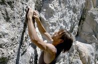 GEO Reportage – Livio Pinese zeigt in einer letzten Prüfung sein Können in der Steilwand - bevor er offiziell Mitglied der Aquile di San Martino wird.