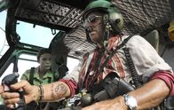 Hawaii Five-0 – Nachdem Steve in Nordkorea in die Falle von Wo Fat getappt ist, versucht das Team alles, um ihn zu befreien. Doch wird es ihnen gelingen? Lori (Lauren German, l.) und Frank (Jimmy Buffett, r.) ...