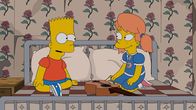 Die Simpsons – Als Mary Spuckler (r.) nach Springfield zurückkehrt, erwachen bei Bart (l.) wieder Gefühle für sie. Doch haben die beiden eine Chance auf eine gemeinsame Zukunft?