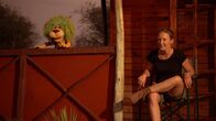 OLI's Wilde Welt - In Afrika – OLI und Davina trauen ihren Augen nicht.