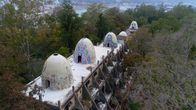 Lost Places – Das Ashram des Maharishi war ein Ort, an den Menschen kamen, um zu meditieren.