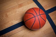 Basketball: EM-Vorqualifikation – Basketball on a basketball court